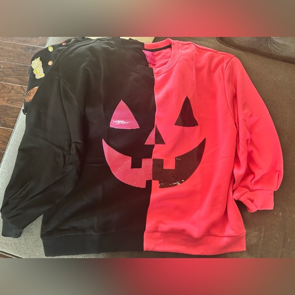 QUEEN OF SPARKLES Tops - Queen of sparkles Black and Pink Halloween Sweatshirt